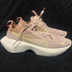 Nike vista lite running shoes